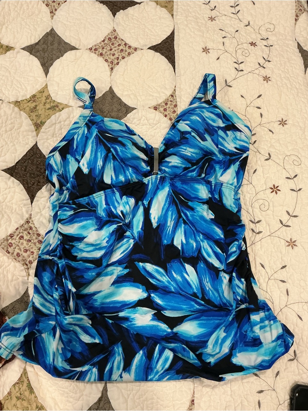 Trimshaper Tankini Swim Top Like New